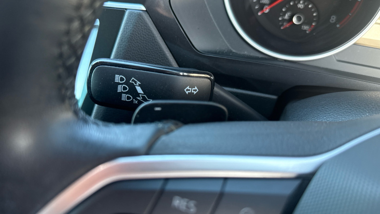 Volkswagen Tiguan 1.5 TSI 150 Life 5dr DSG Petrol Estate